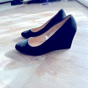 Black suede, wedge heel